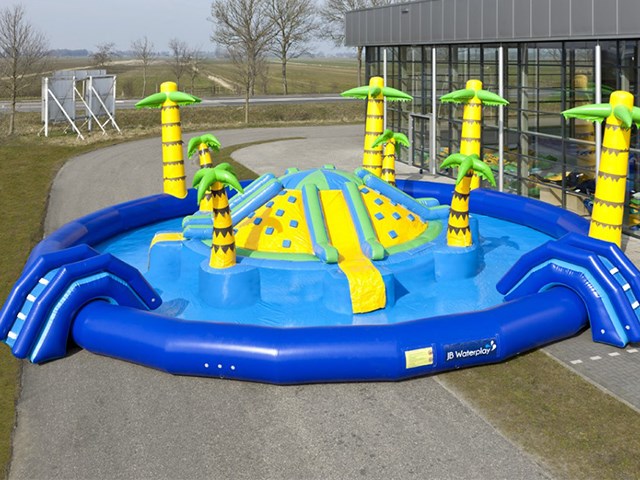 Commercial Jungle Inflatable Water Park On Land BY-AWP-021